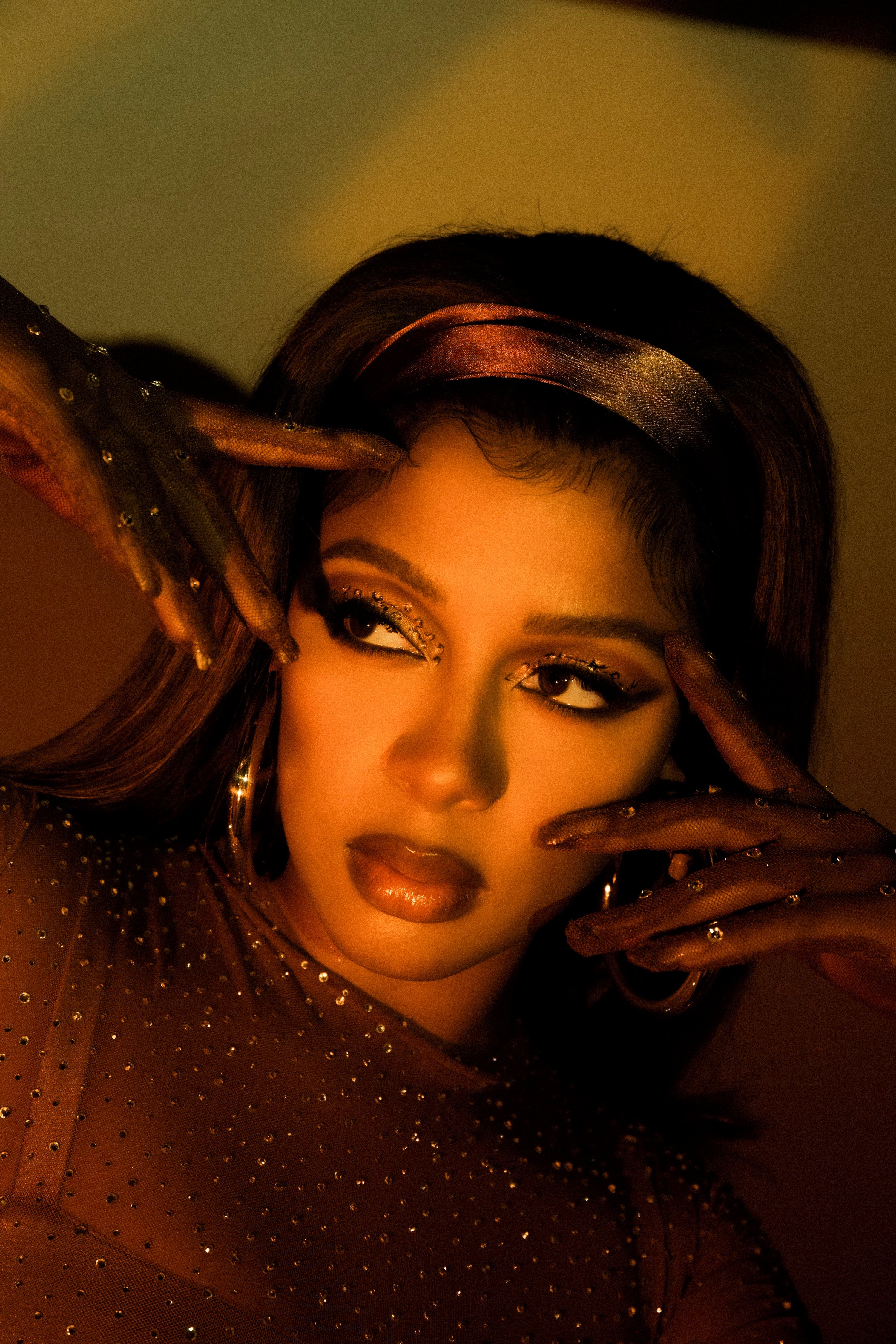 VICTORIA MONÉT